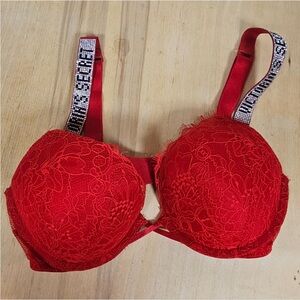 Victoria’s Secret Very Sexy Push Up Bra 32C Red Studded